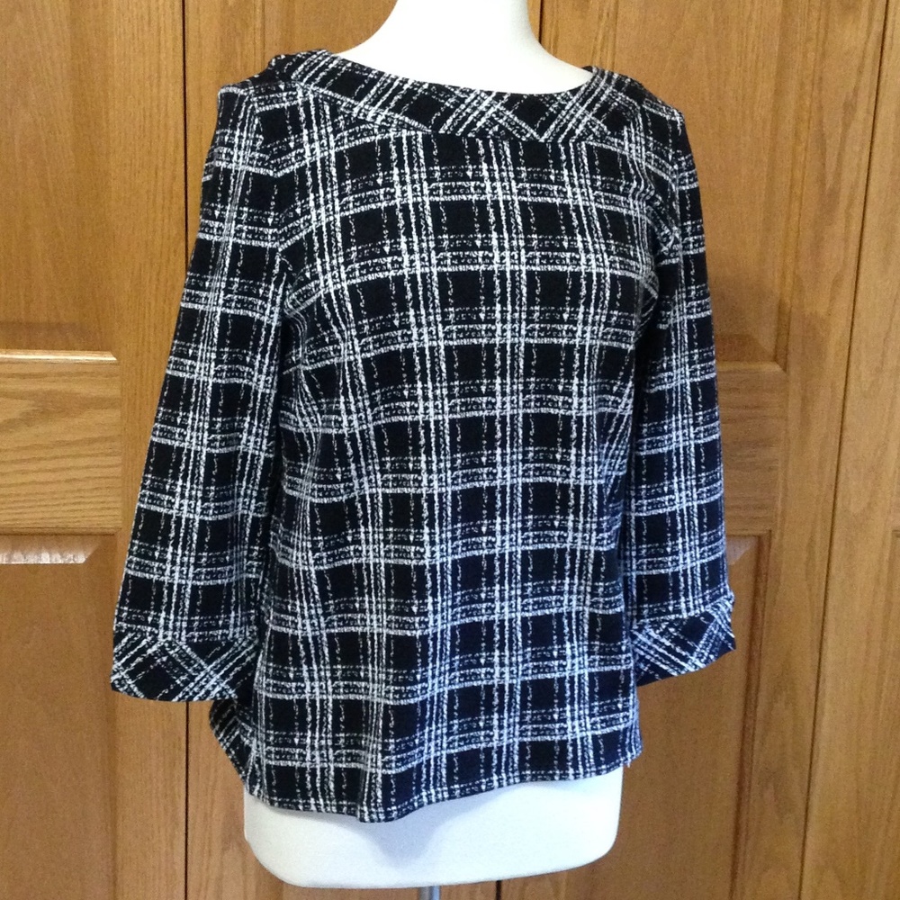 TALBOTS - Knit Top - NWT
